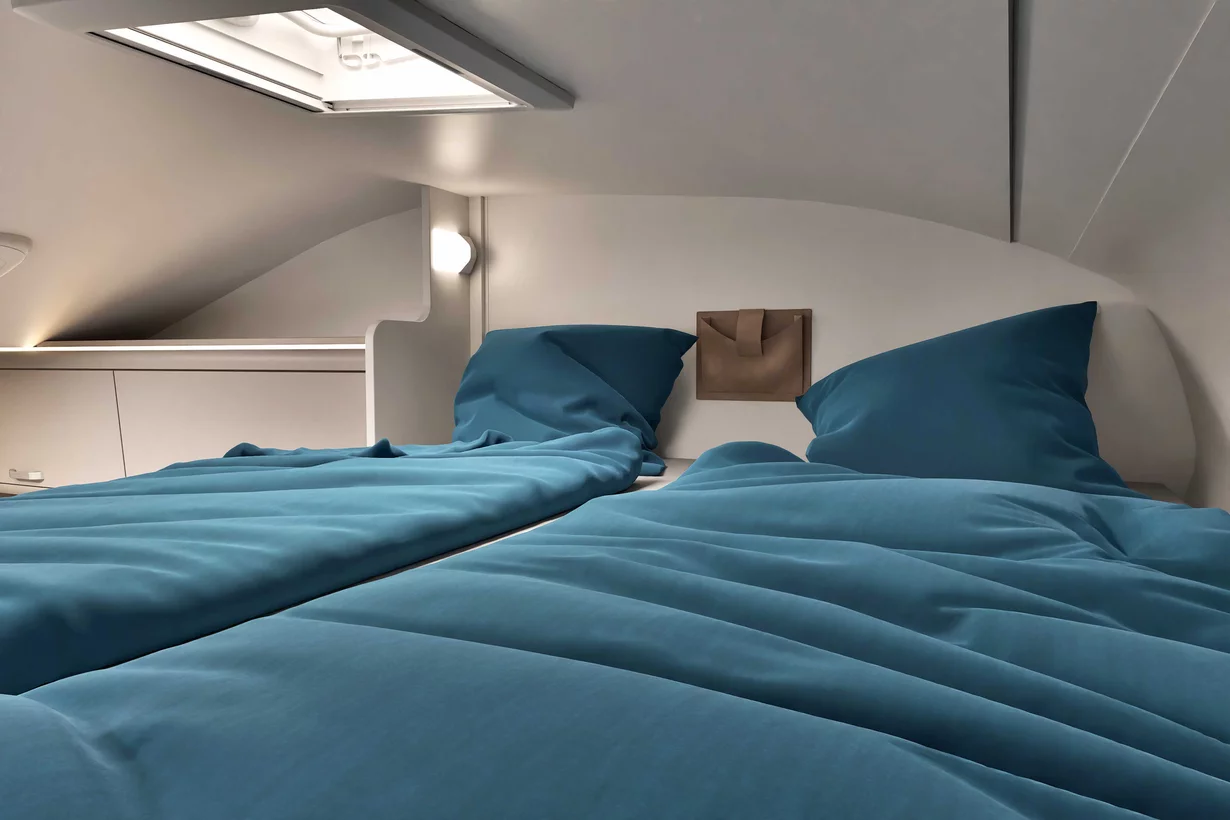 carado_wohmobil_kaufen_alkoven_a464_serienausstattung_schlafen@2x